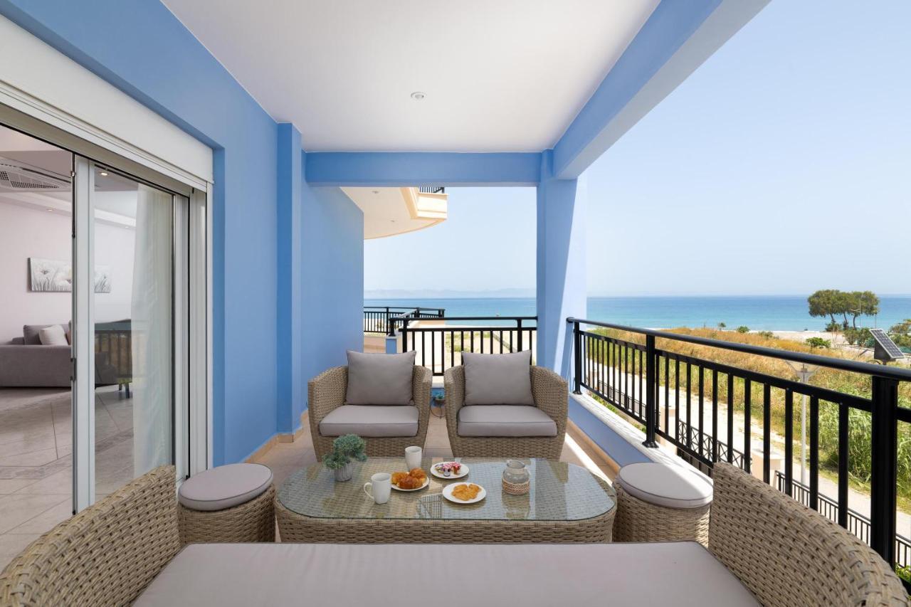 White&Blue Luxury Suites Ialysos  Exterior foto
